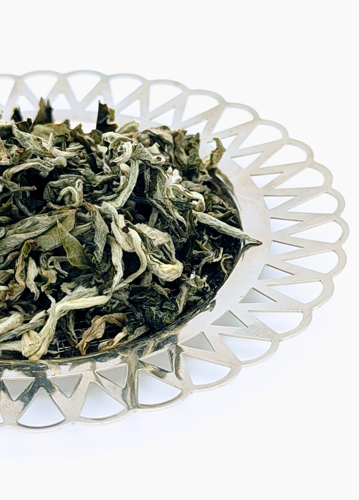 Green tea from Ruanzhi cultivar, first harvest grown in Pu erh city, China