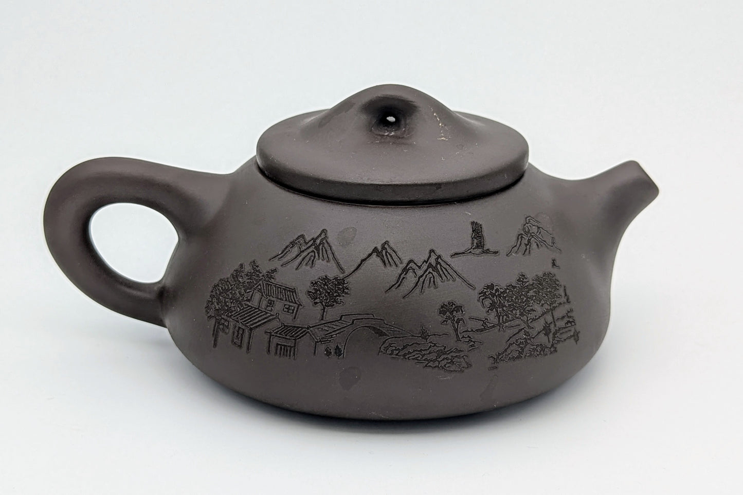 Yixing clay teapot 230ml - Tea Topia