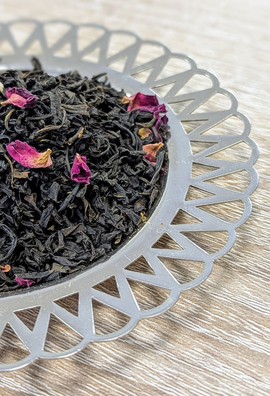 Rose black tea - Tea Topia