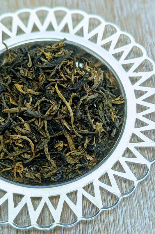 Vietnamese Shan Tuyet wild black tea 